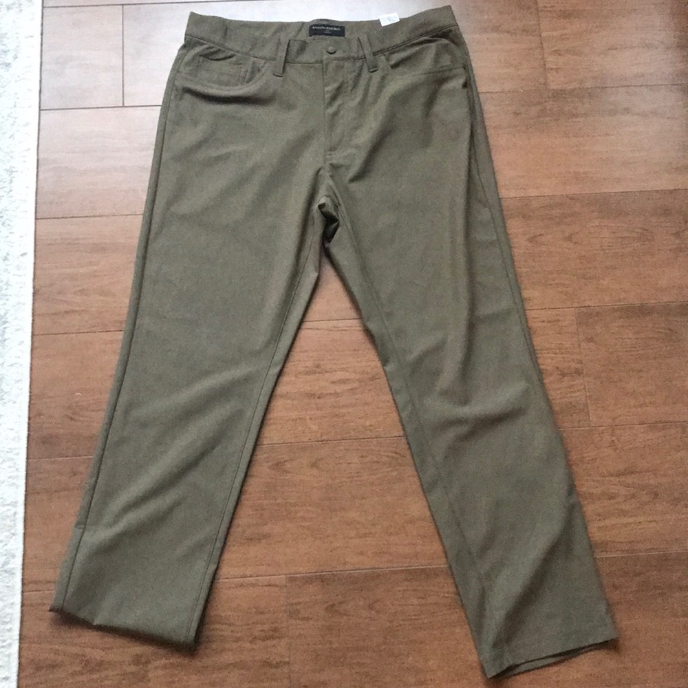 Banana Republic Slim-Fit Tech Pant